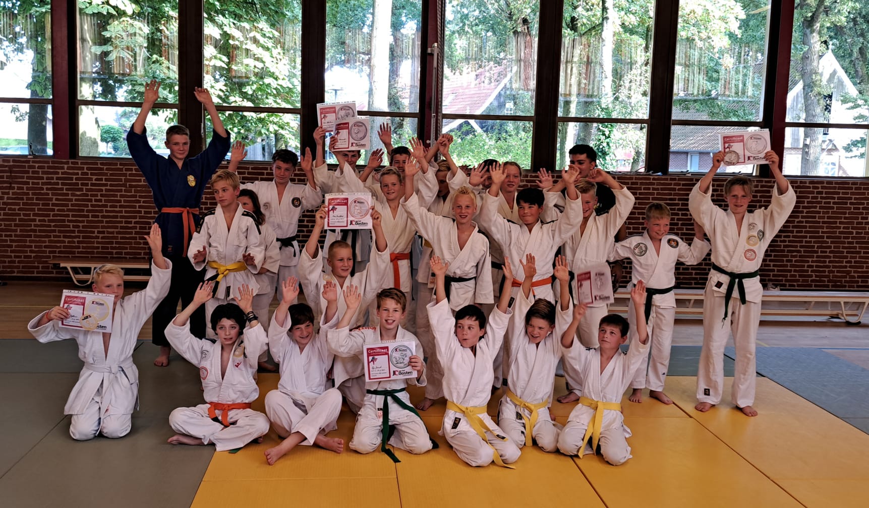 Geesteren onthaalt warm vele judoka’s